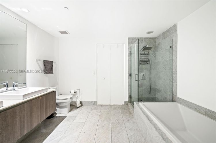 SLS Lux Brickell #2705 image #10