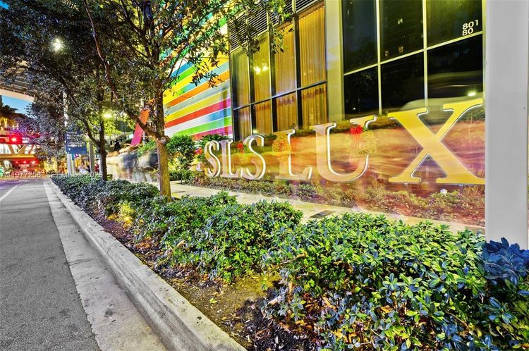 SLS Lux Brickell #2705 image #19