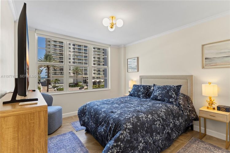 Seacoast 5700 #3A image #25