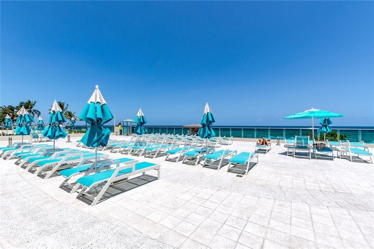 The Wave Condominium #1414 (Available March 30) image #36