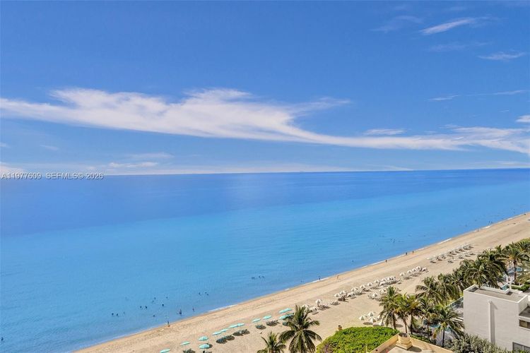 The Wave Condominium #1414 (Available March 30) image #7