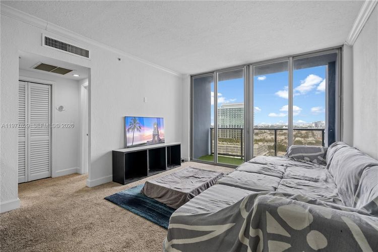 401 Blu Condo #PH109 image #12