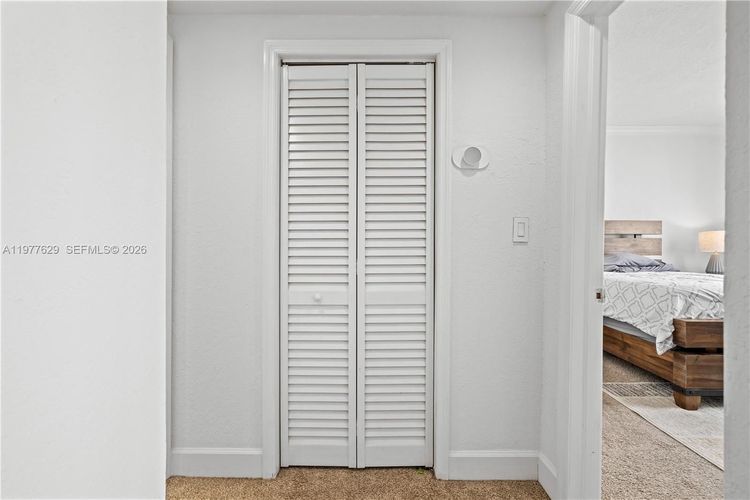 401 Blu Condo #PH109 image #25