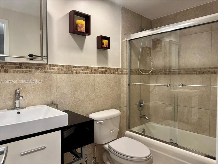 The Residences On Hollywood Beach #735 image #10