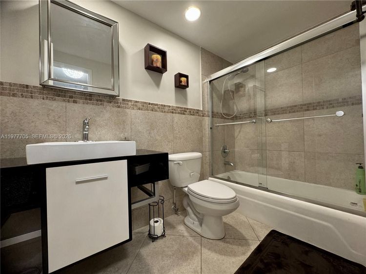 The Residences On Hollywood Beach #735 image #9