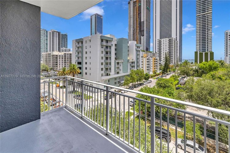 Uptown Lofts #504 image #26