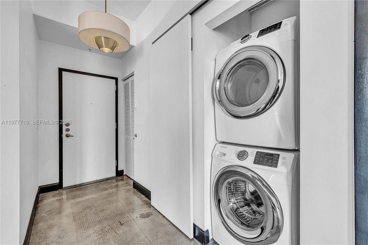 Uptown Lofts #504 image #42