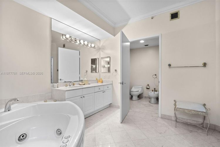 Ocean Club - Lake Villa Two #405 image #14