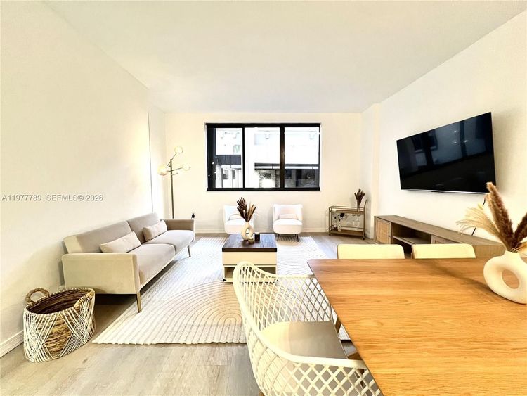 Brickell Key II #202 image #8