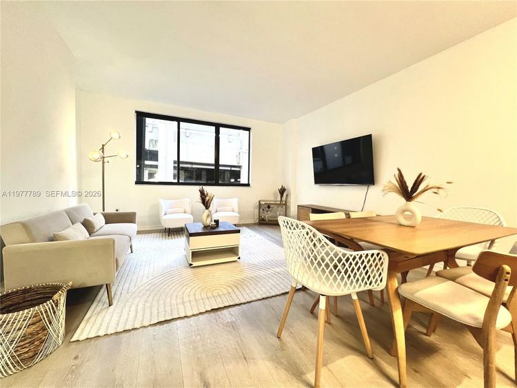 Brickell Key II #202 image #9