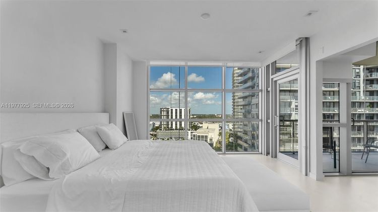 Midtown 4 #H1711 image #13