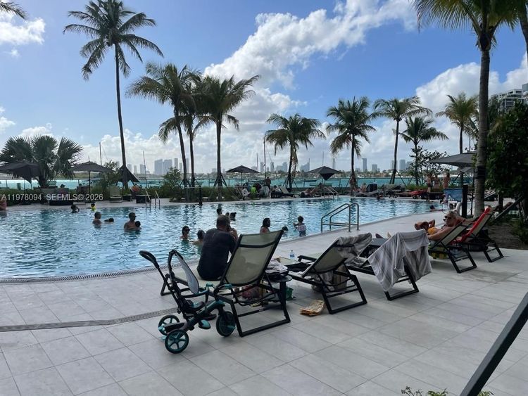 Flamingo South Beach #524S image #19