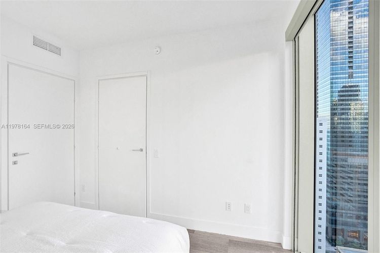 Brickell House #2702 image #18