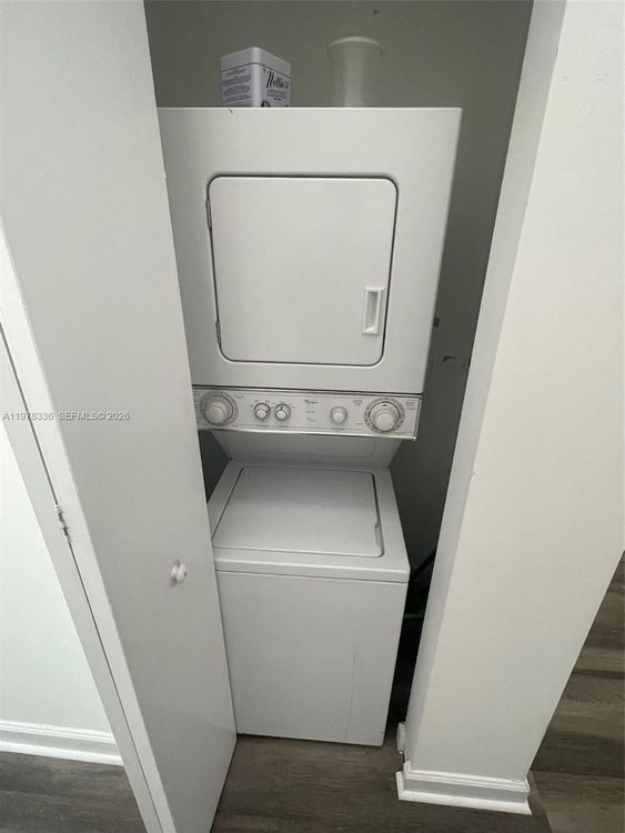 Edgewater Lofts #406 image #12