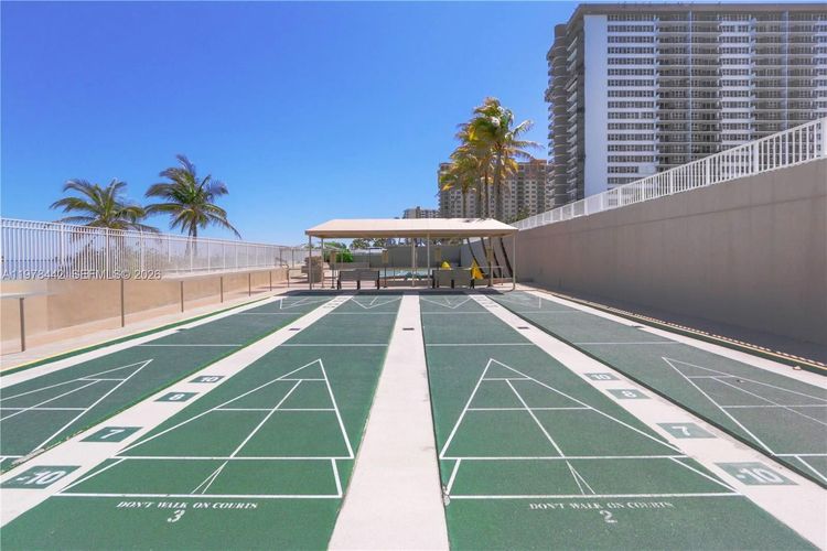 The Hemispheres #14L image #21