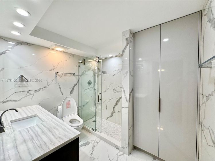 Winston Towers #1501 image #21