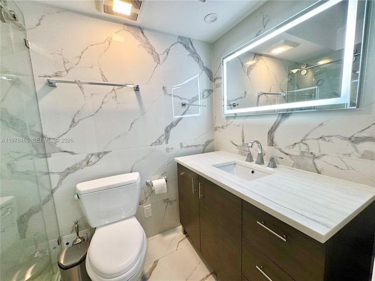 Winston Towers #1501 image #30