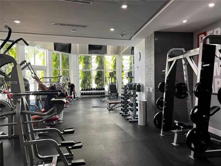 Carbonell #1001 image #18