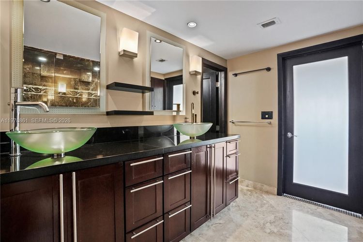 Park Tower #16D image #19