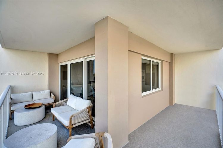 Arlen House East #205 image #17