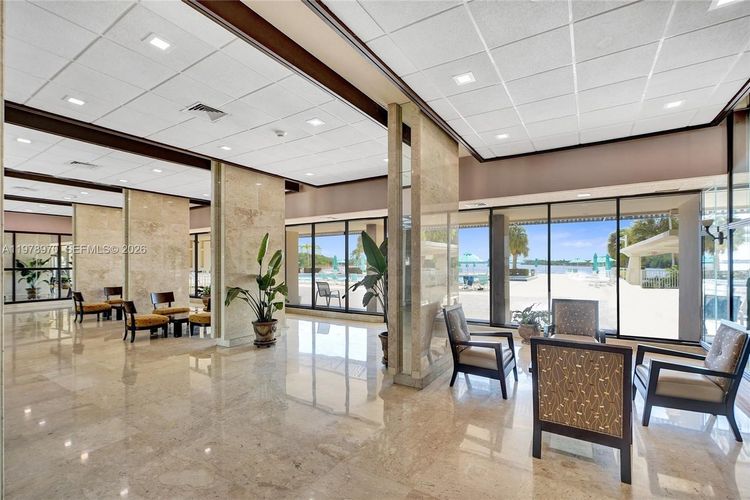 Arlen House East #205 image #27