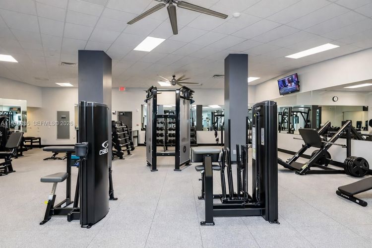 The Wave Condominium #1131 image #10