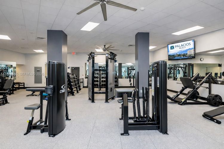 The Wave Condominium #1131 image #12