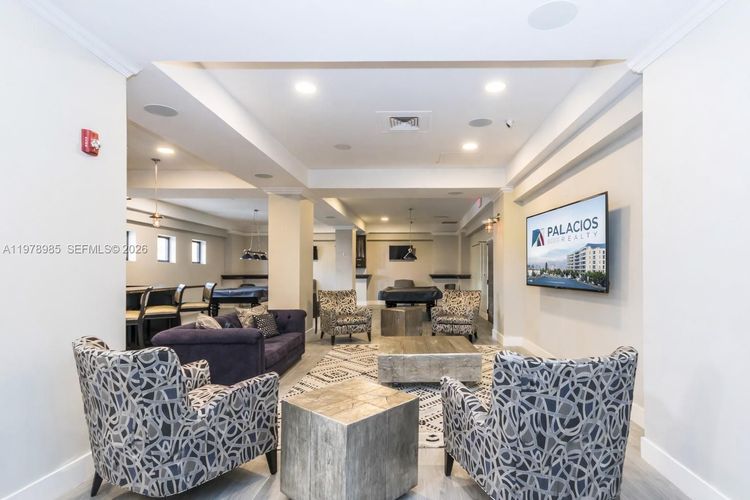 The Wave Condominium #1131 image #14