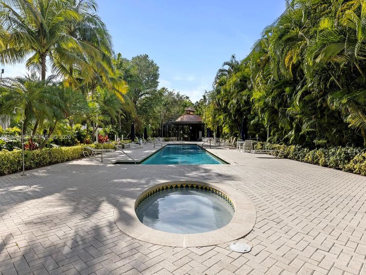 Grove Hill Tower #304 image #16