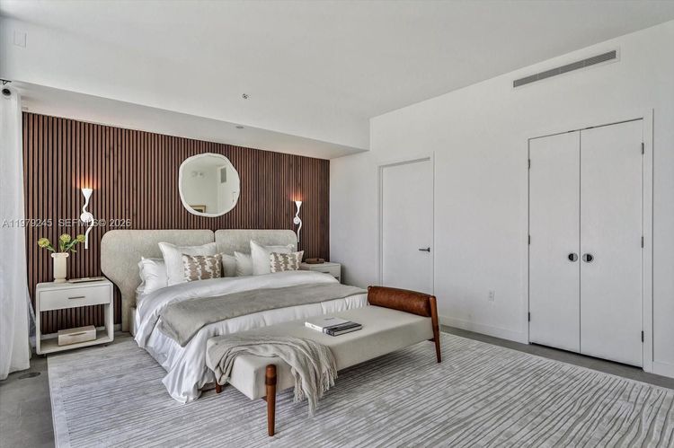 Five Park #903 image #14