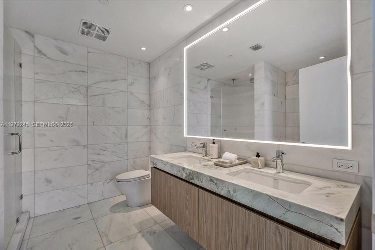 Five Park #903 image #16