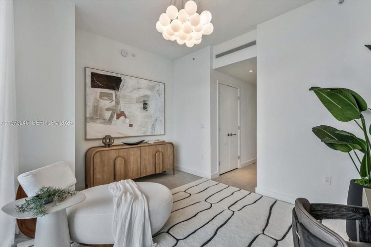 Five Park #903 image #20