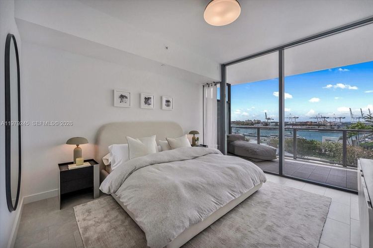 Five Park #903 image #22