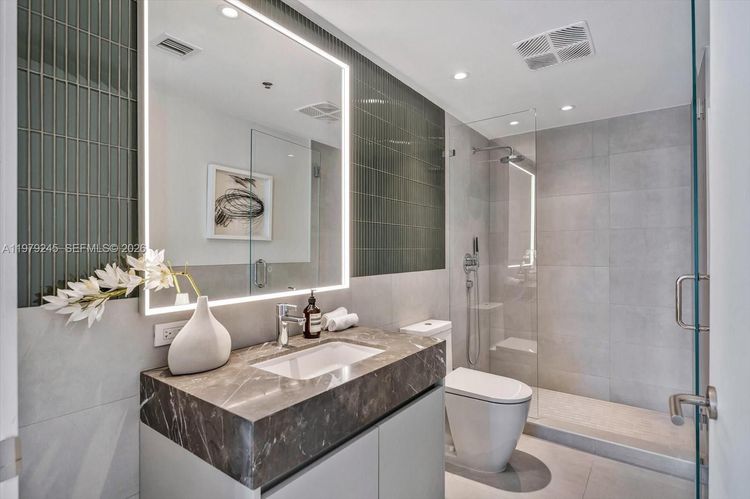 Five Park #903 image #26