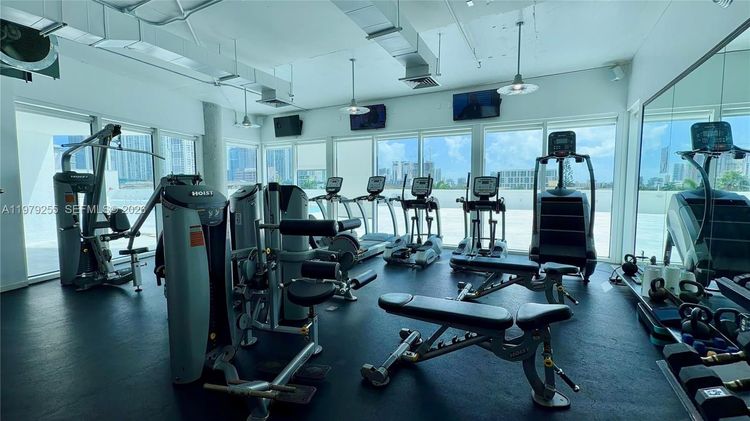 Neo Lofts #715 image #21