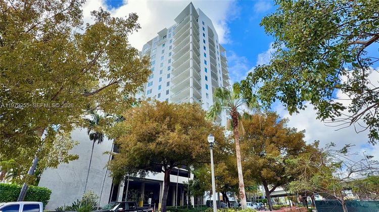 Neo Lofts #715 image #35