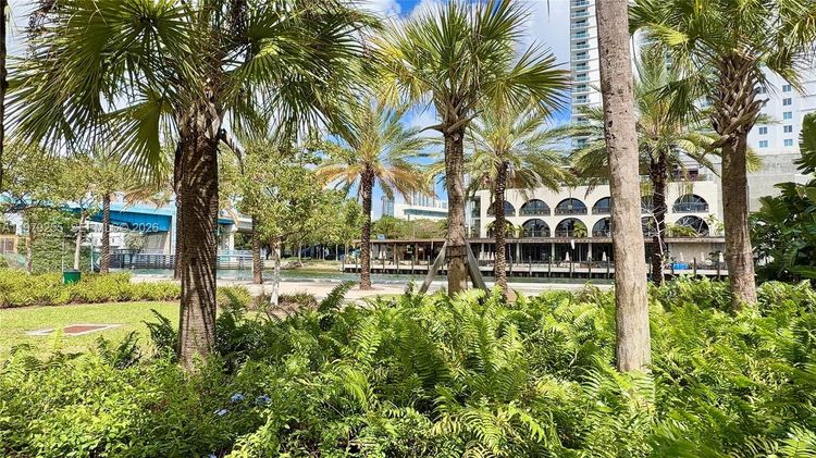 Neo Lofts #715 image #37