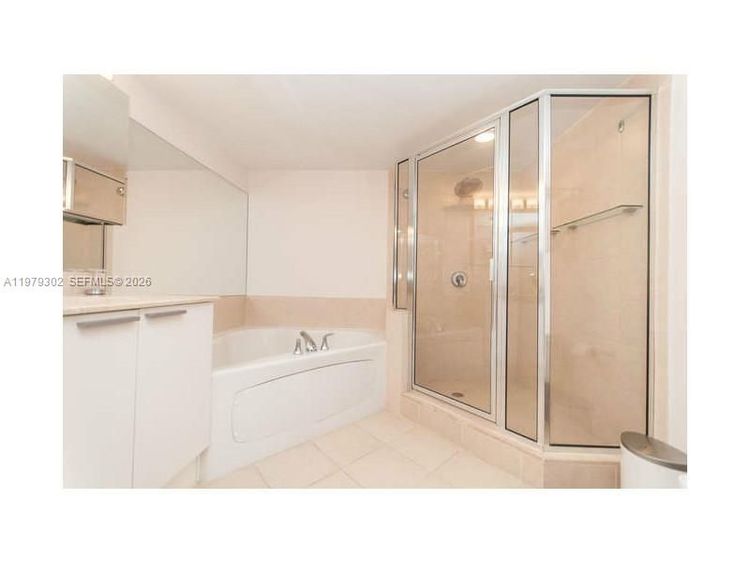 La Perla #2406 image #21