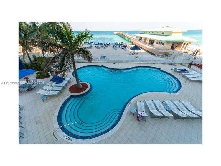 La Perla #2406 image #31