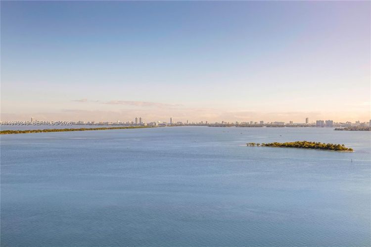 New Wave Condo #PH2F image #14