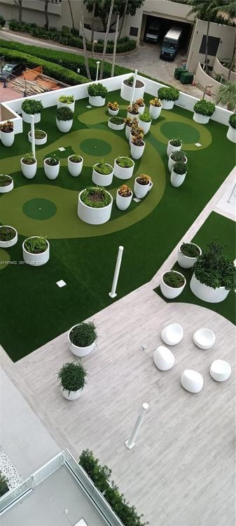 Isola #911 image #27