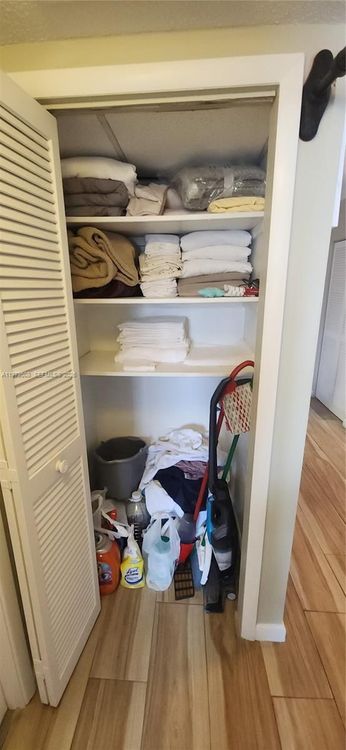 The Hemispheres #5Q image #48