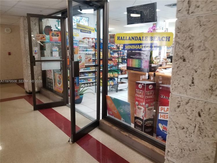 The Hemispheres #5Q image #51