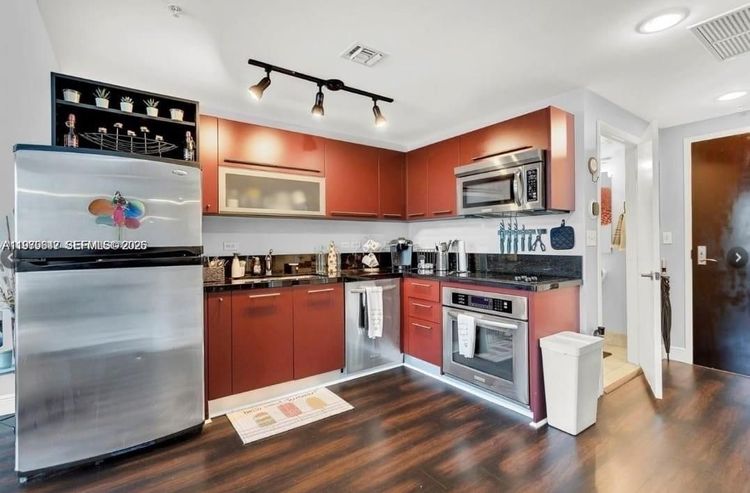 Vizcayne North Tower #440 image #14