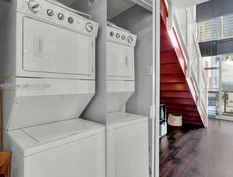 Vizcayne North Tower #440 image #16