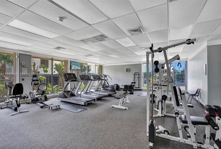 Arlen House East #1107 image #18