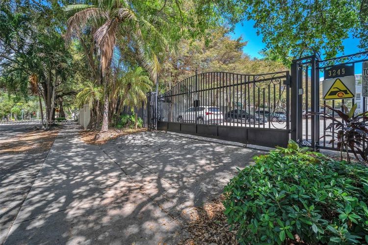 Virginia Pointe #39 image #15