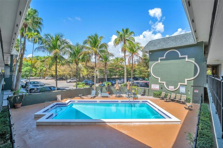 Virginia Pointe #39 image #20