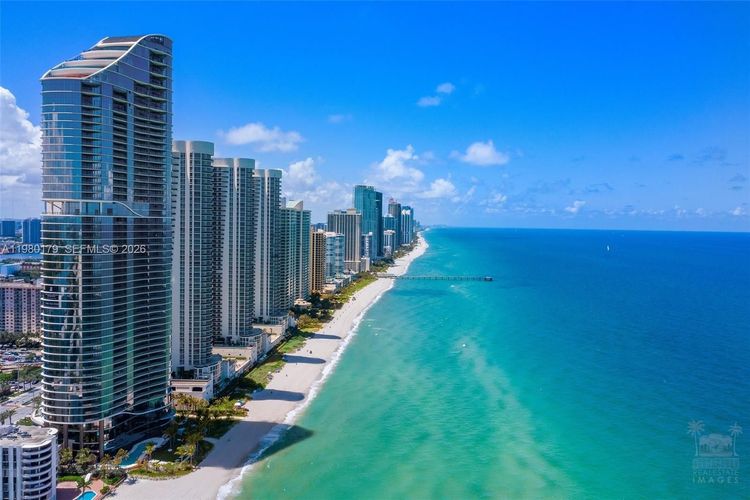 Le Frontenac #607 image #32