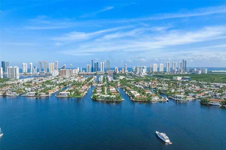 Le Frontenac #607 image #33